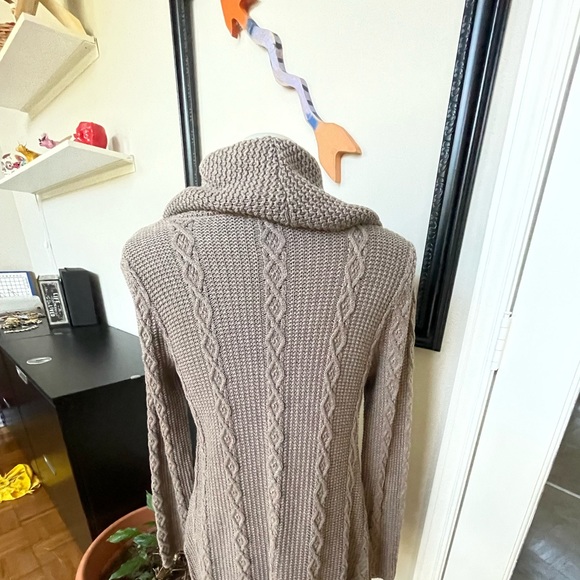 Jeanne Pierre sweater small - Picture 3 of 3